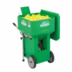 Titelseite 19 Ballkanone Universal Sport Playmate I-Smash Dream Green